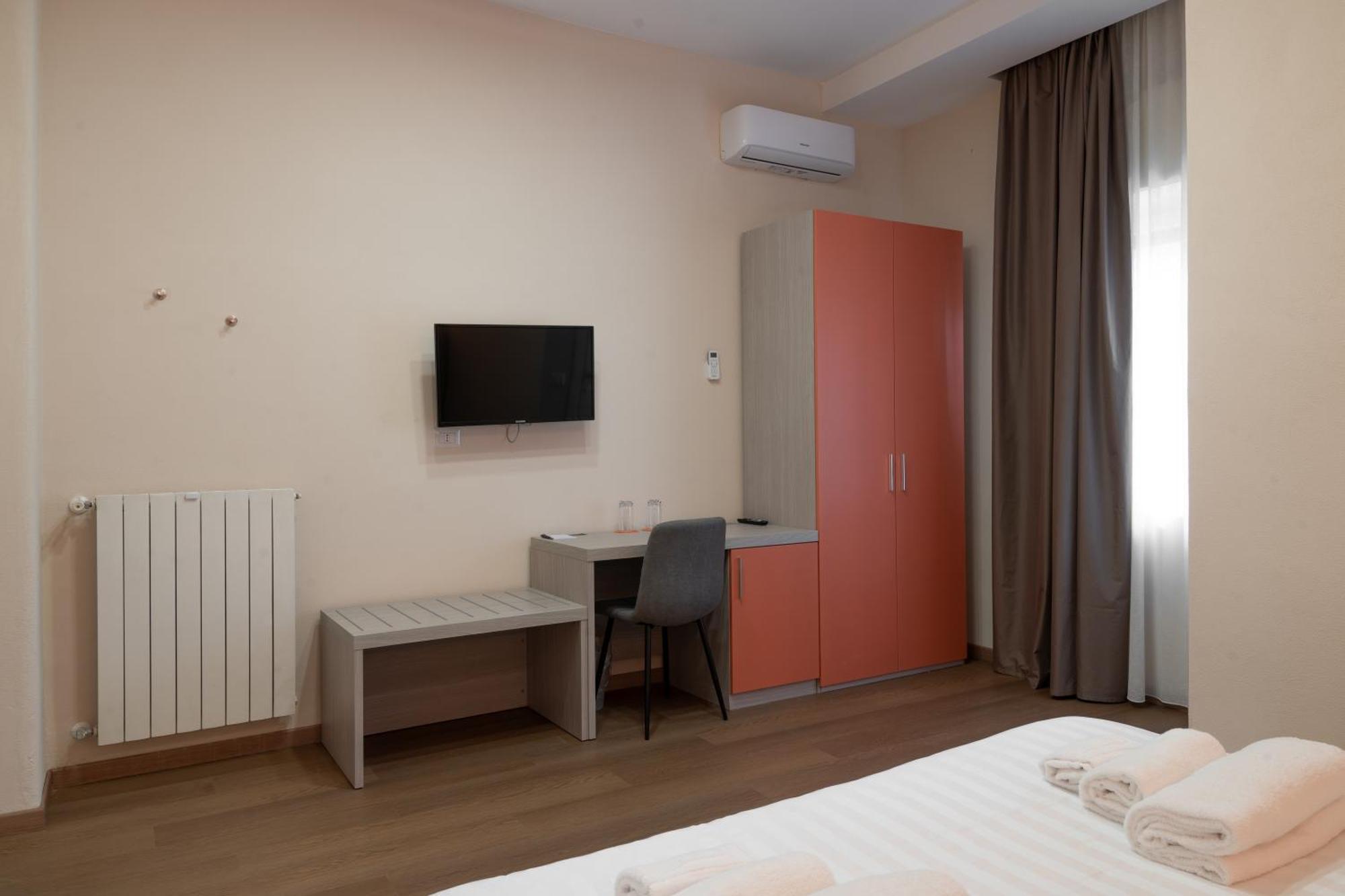 The Sun Hotel Boutique Napoli ภายนอก รูปภาพ