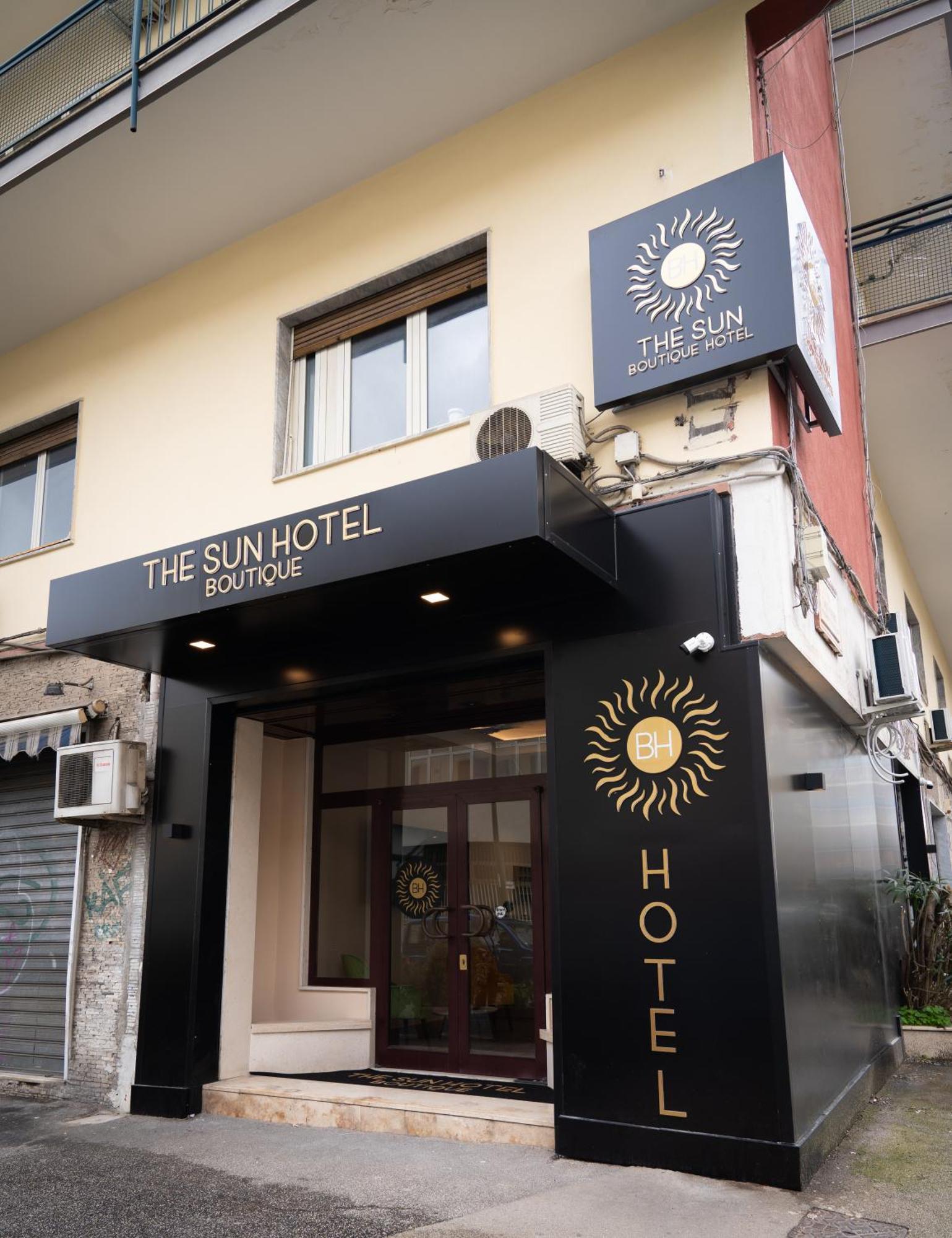The Sun Hotel Boutique Napoli ภายนอก รูปภาพ