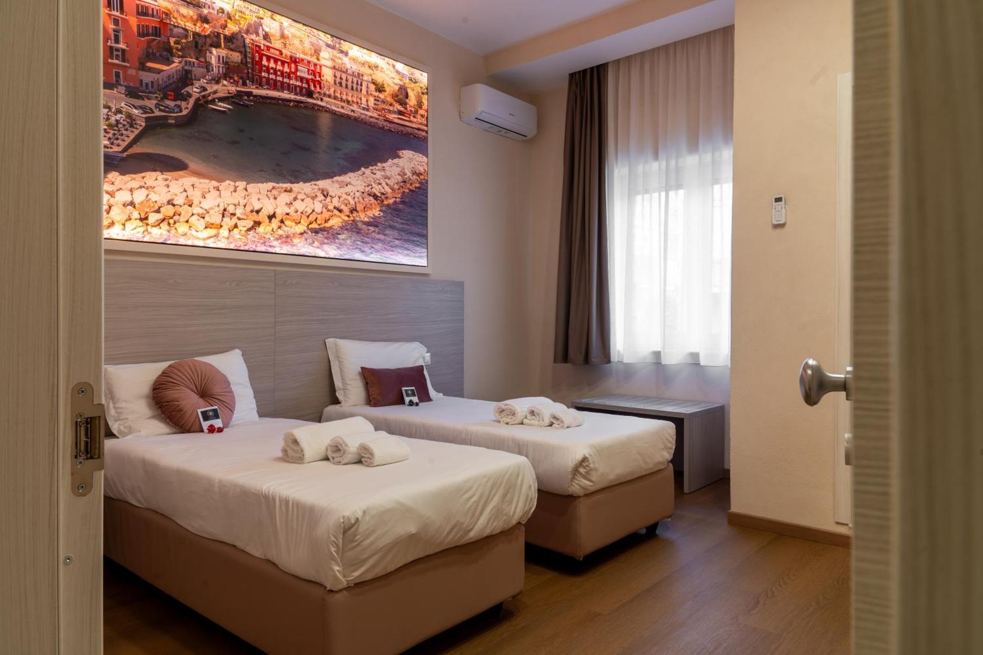 The Sun Hotel Boutique Napoli ภายนอก รูปภาพ